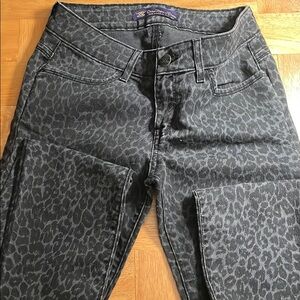 Divine Rights of Denim Size 26 Jeans